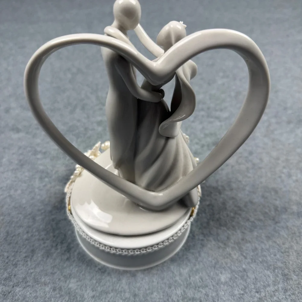 Bella Novia 2013 Porcelain Wedding Cake Topper Dancing Couple Heart Pearls 6.5